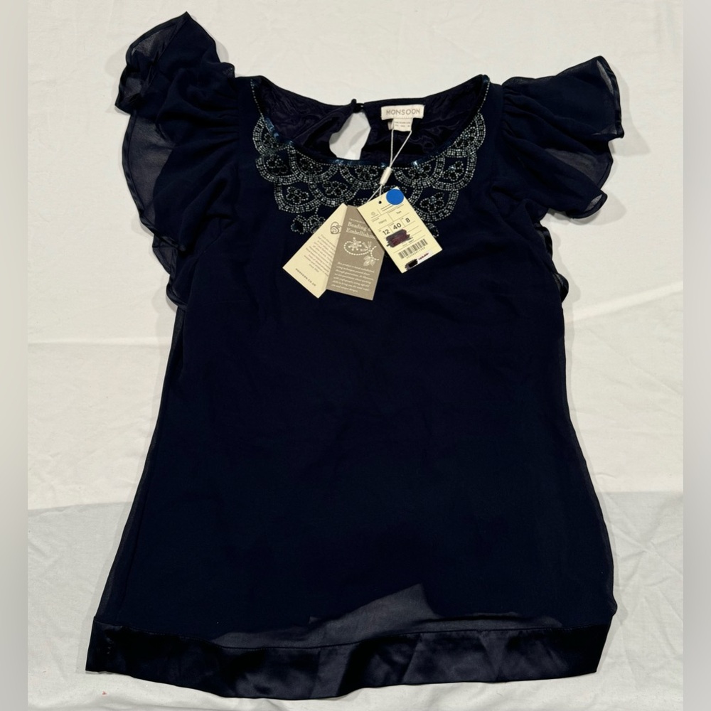 Women’s Beaded Dress Shirt Top-NWT